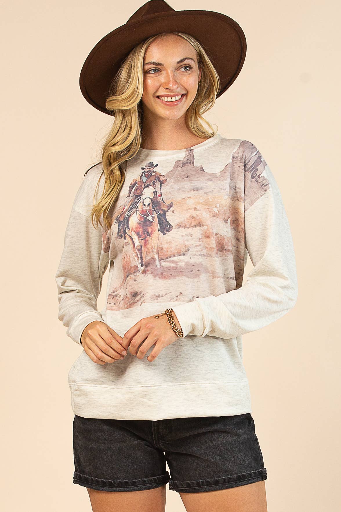 ISLA WESTERN COWBOY GRAPHIC SWEATSHIRT